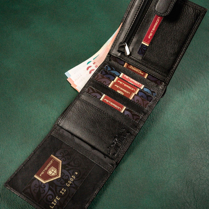 Duży, skórzany portfel męski na karty