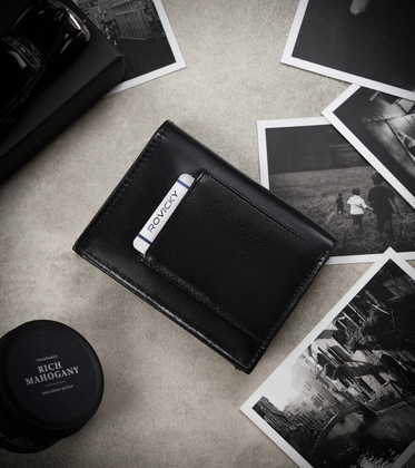 Czarny skorzany portfel meski z zabezpieczeniem RFID Protect