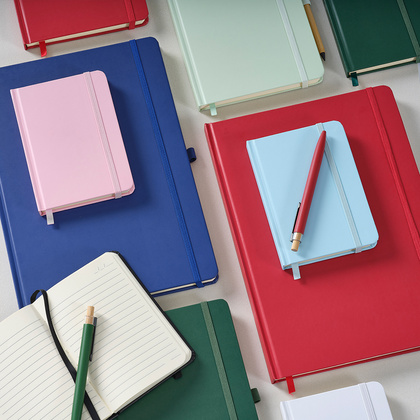 Marquez Notatnik A4 z papieru recyklingowegoy 70 gsm