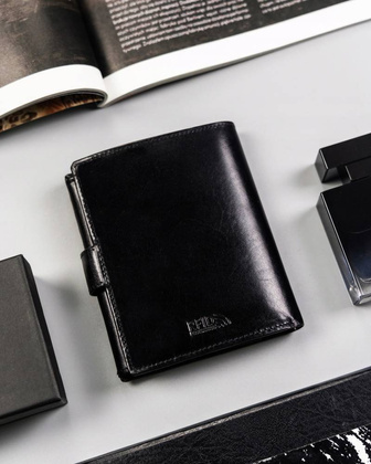 Duży, skórzany portfel męski na zatrzask