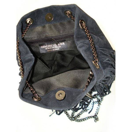 ZAMSZOWA LISTONOSZKA WOREK FRĘDZLE WŁOSKA SKÓRZANA GRANATOWA TOREBKA WL45BS