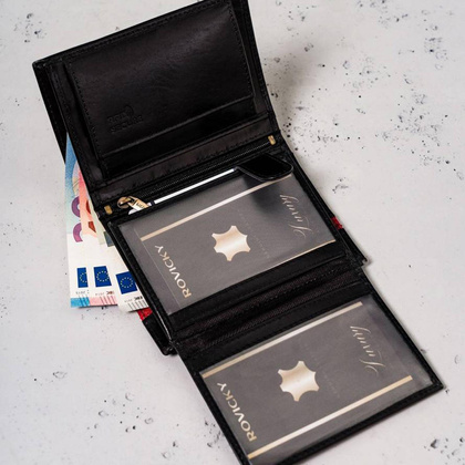 Pionowy portfel męski ze skóry naturalnej