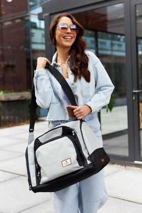 Pojemna torba sportowo-podróżna