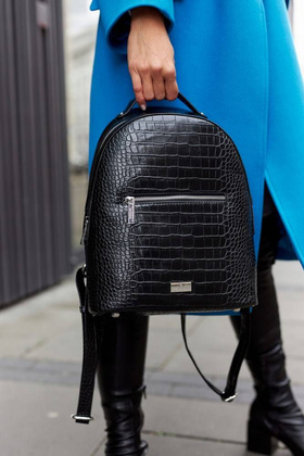 Mały, funkcjonalny plecaczek damski ze skóry ekologicznej