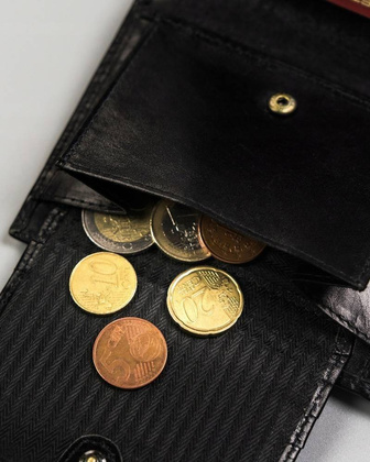 Duży portfel męski zapinany na zatrzask