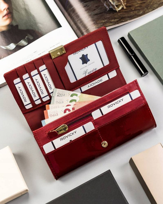 Portfel damski z lakierowanej skóry naturalnej zamykany na zatrzask