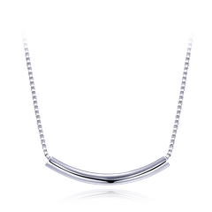 MINET Elegancki srebrny naszyjnik poziomą poprzeczką