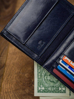 Pionowy portfel męski dwukolorowy, skóra naturalna hq