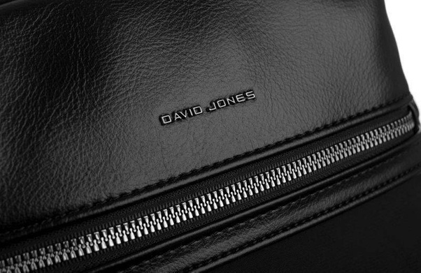 Sportowa listonoszka na szerokim pasku — David Jones