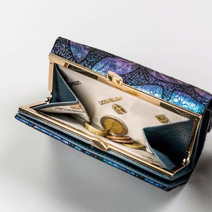 Damski, skórzany portfel w motylki Peterson