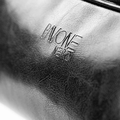 Skórzana kosmetyczka podróżna z rączką czarna - Pavone Nero Orta 2133 BL