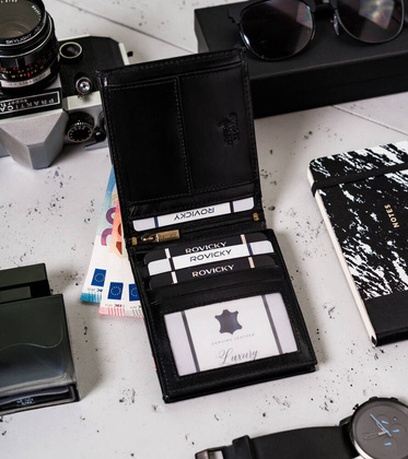 Skorzany portfel meski na karty z ochrona RFID Protect