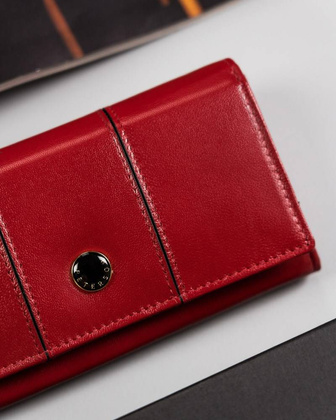 Wielokolorowy, skórzany portfel damski na zatrzask