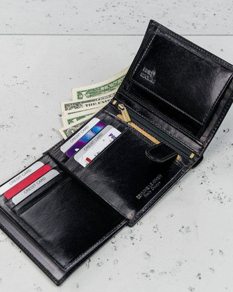 Portfel męski ze skóry licowej Rovicky Czarny