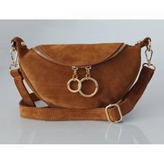 Włoska zamszowa listonoszka, nerka Vera Pelle złote okucia kółka Camel LN633C