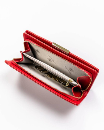 Duży portfel damski ze skóry ekologicznej z tłoczonym wzorem