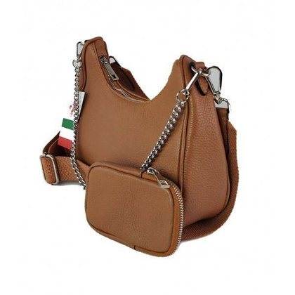 Włoska listonoszka, przewieszka ,Vera Pelle srebrne okucia ,szeroki pasek, Camel VP742C