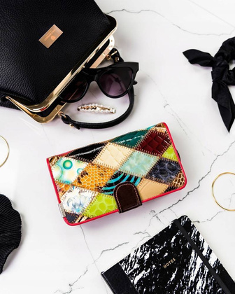 Damski skórzany portfel w patchworkowy wzór