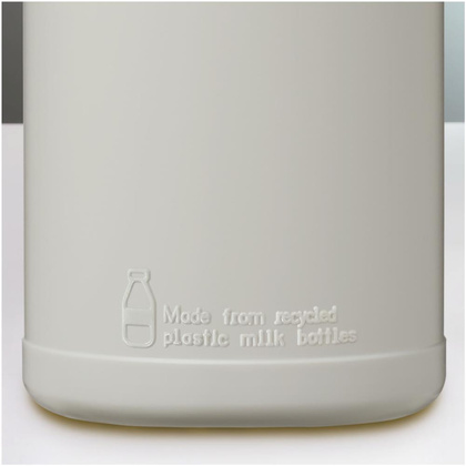 Baseline bidon o pojemności 500 ml z wieczkiem zaciskowym z materiałów z recyklingu