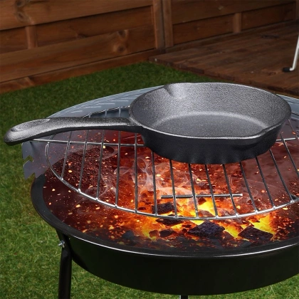 Patelnia żeliwna okrągła talerz żeliwny 16 cm