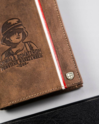 Duzy skorzany portfel meski z motywem patriotycznym