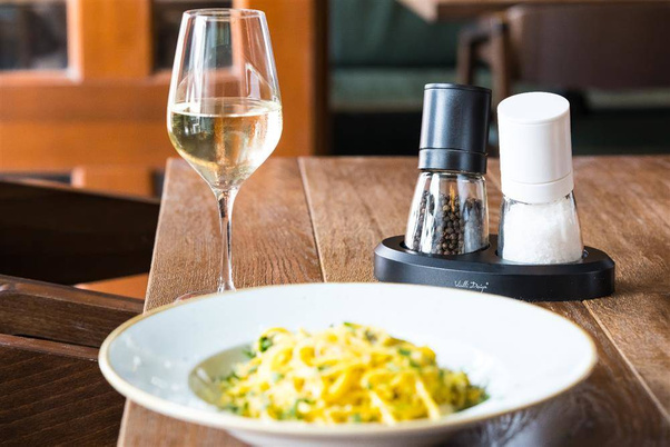 Zestaw młynków do soli i pieprzu Livio 25769