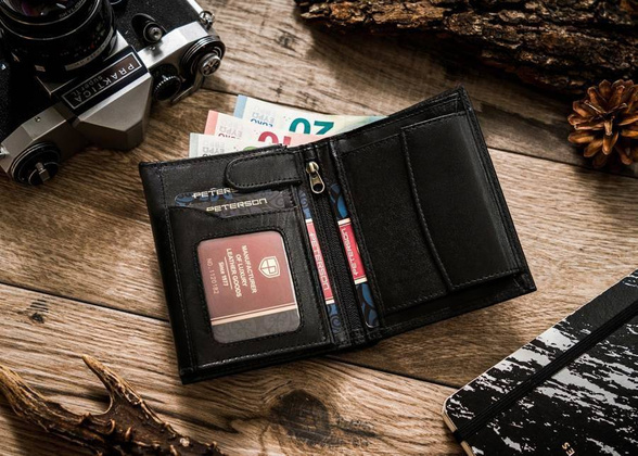 portfel męski ze skóry naturalnej Peterson Czarny