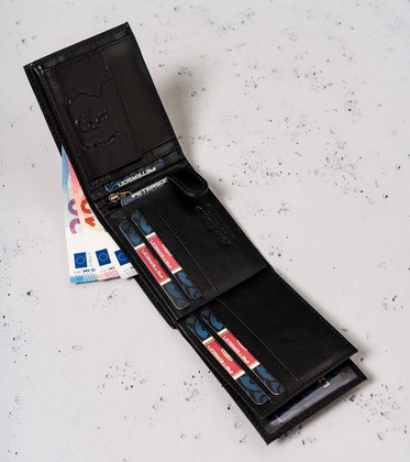 Poziomy portfel męski z ozdobnym tłoczeniem