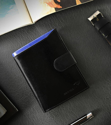 Skórzany portfel męski z kolorową wstawką