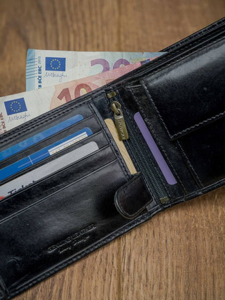 Skórzany portfel męski z systemem rfid