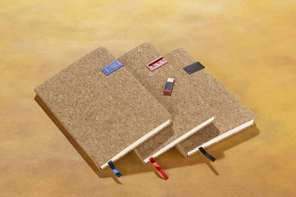 Notes MENTE z pamięcią USB 16GB, A5 Czarny