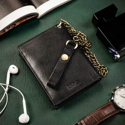 Portfel męski ze skóry naturalnej z łańcuchem