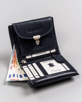 Skórzany portfel damski z ozdobnym zapięciem