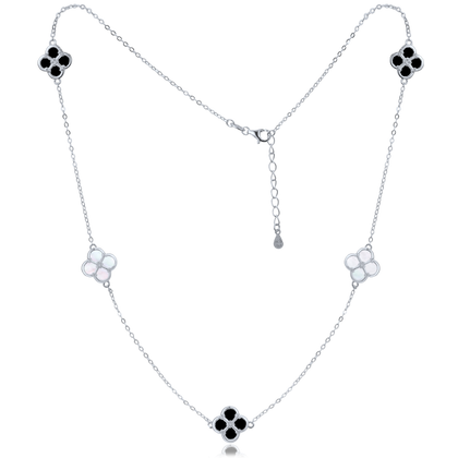 MINET Pozłacany srebrny naszyjnik koniczynkami z białą i czarna masą perłową