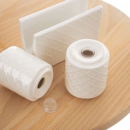 Przyprawnik na sól pieprz stojak serwetki porcelanowy zestaw 3 el.