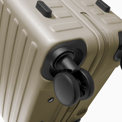 Średnia walizka PUCCINI MUNICH PC035B 6C Złota