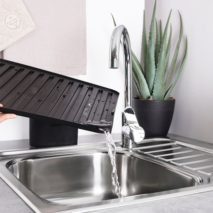 Mata do suszenia naczyń czarna 39,5x30,5 cm