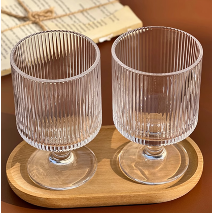 Szklanka ryflowana, pucharek deserowy na nóżce 1szt SZK44