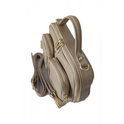 Zgrabny elegancki kuferek, listonoszka kieszonki A5 złote okucia Vera Pelle  Beżowa VPMC15T