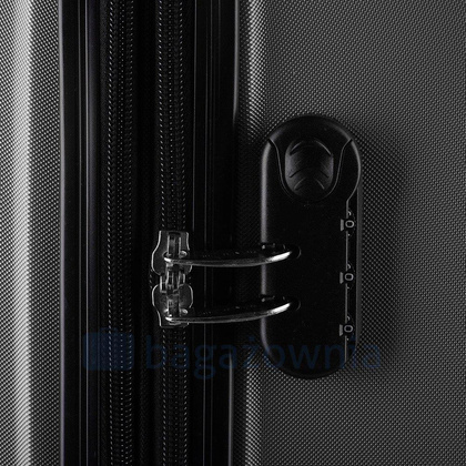 Duża walizka 2011 L Czarna