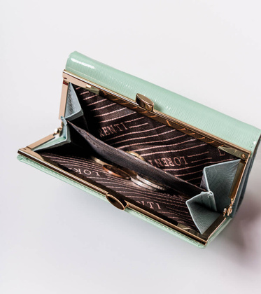 Kompaktowy skorzany portfel z zewnetrzna portmonetka na bigiel