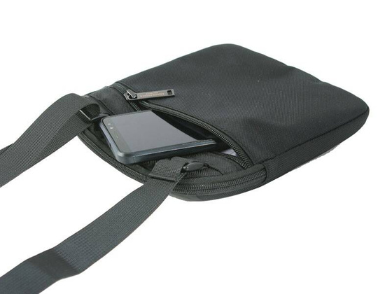 Torba na ramię AERONAUTICA MILITARE Drone Czarna