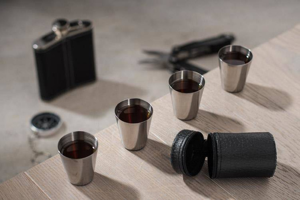 Zestaw kieliszków CHEERS 30 ml - 4 szt. Srebrny