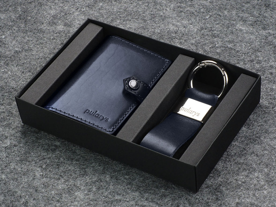 Portfel HIKER w zestawie z brelokiem 2113