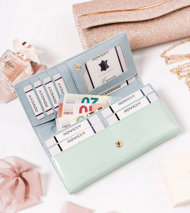 Lakierowany, duży portfel damski ze skóry naturalnej