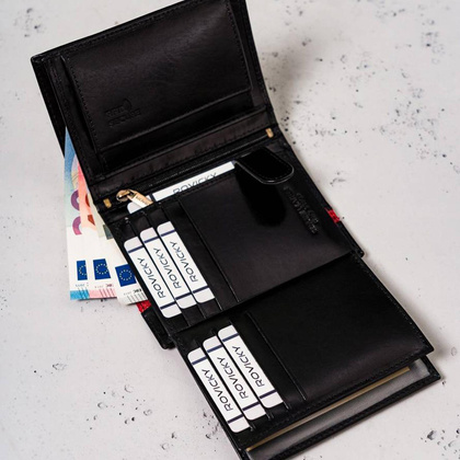 Pionowy portfel męski ze skóry naturalnej