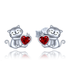 MINET Kolczyki srebrne kotki z serduszkiem i czerwonymi cyrkoniami