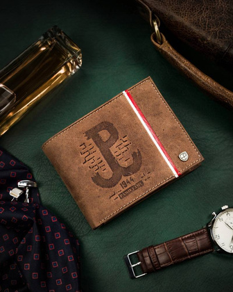 Skorzany portfel meski z patriotycznym wzorem