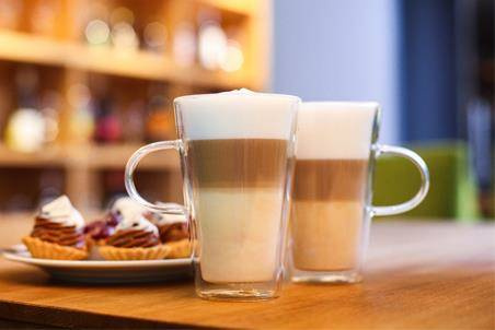 Szklanka do latte z podwójną ścianką Amo 320 ml 23024