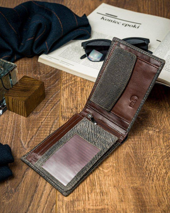 Piękny kolorowy portfel męski skórzany